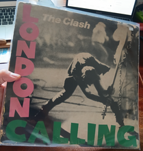 Load image into Gallery viewer, The Clash – London Calling (VG+/VG-) SA Pressing

